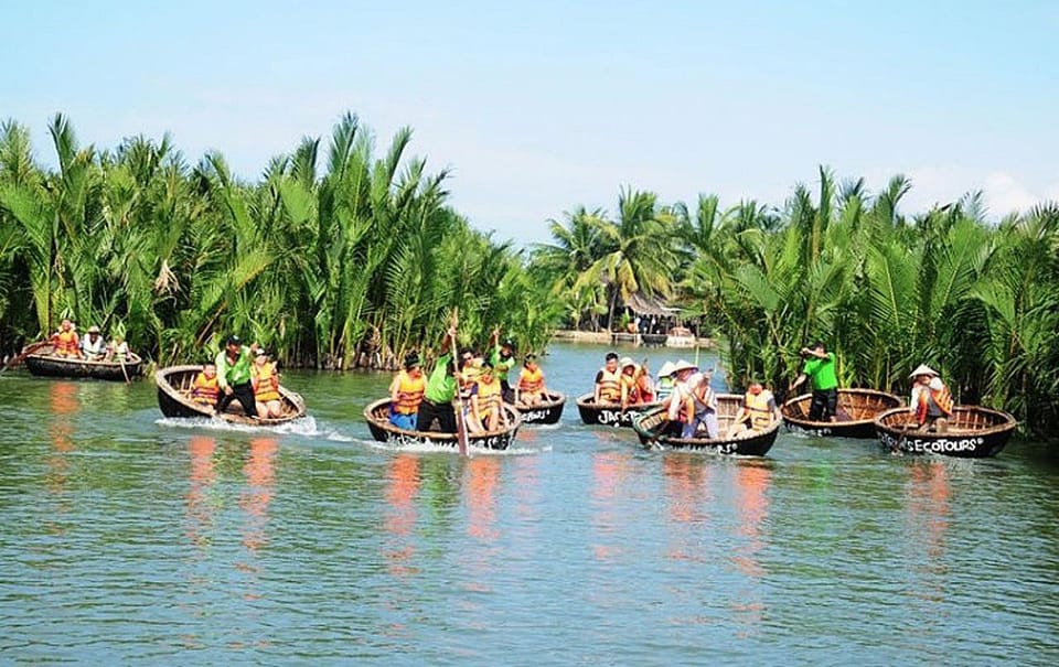 Hoi An: Lantern Making and Basket Boat Tour - Basket Boat Adventure