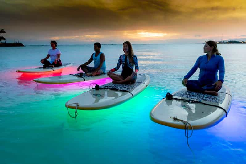 Honolulu: Night SUP Yoga Class - What to Bring