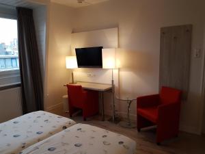 Hotel Bor Scheveningen - Booking Information and Tips