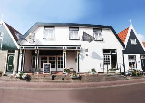 Hotel-Restaurant Loodsmans Welvaren - Booking Information