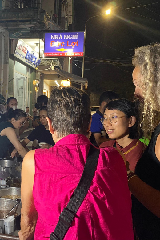 Hue: Night Street Food Tour by E Bike With a Lady Rider - Expert Recommendations