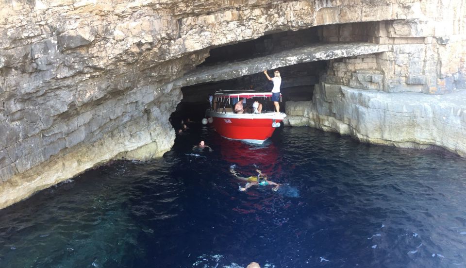 Hvar: Private Blue Cave and Vis Speedboat Tour - Customer Feedback