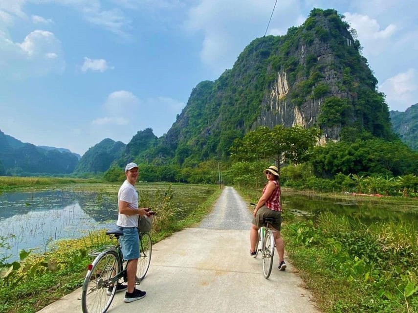 Indulge in Hoa Lu - Tam Coc/Trang An - Mua Cave - Scenic Hike to Mua Cave