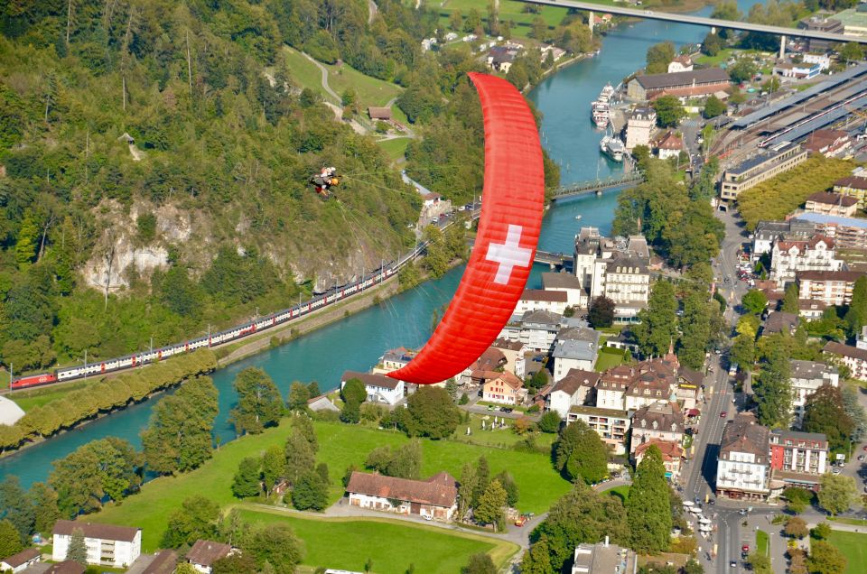 Interlaken: Paragliding Tandem High Flight - Availability and Booking