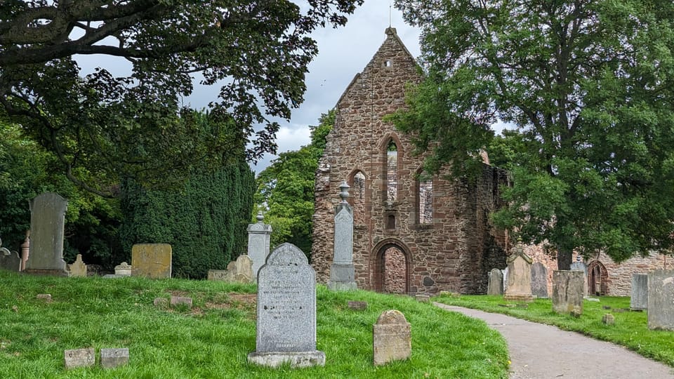 Invergordon Port Outlander Sites and History Tour - Inclusions and Amenities