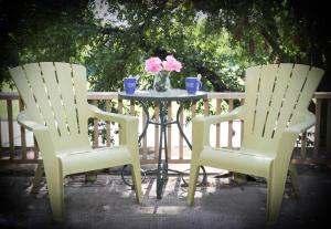 Iron Horse Inn - Dining Options