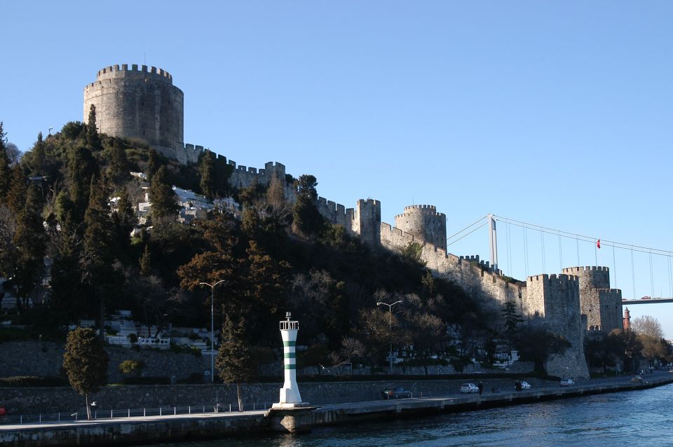 Istanbul: Bosphorus Boat Tour and Two Continents With Lunch - Notable Landmarks Along the Route