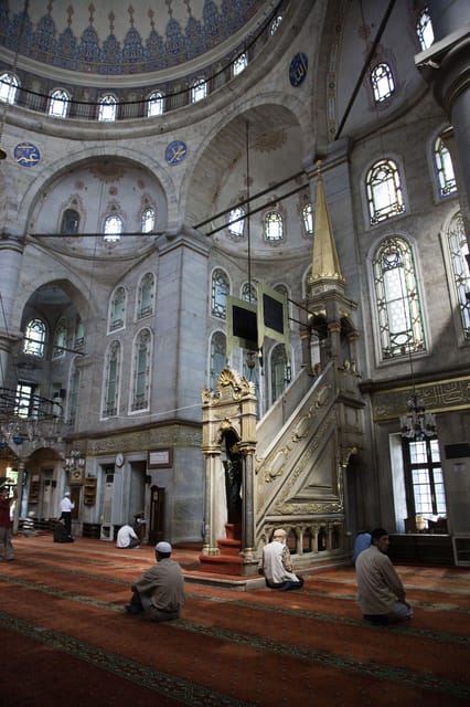 Istanbul:Discover Istanbuls Charm Half Day Afternoon Cruise - Scenic Views From Pierre Loti Hill