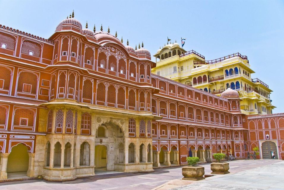 Jaipur City Palace In-App Audio Tour NO Ticket (EN) - How to Book Your Tour