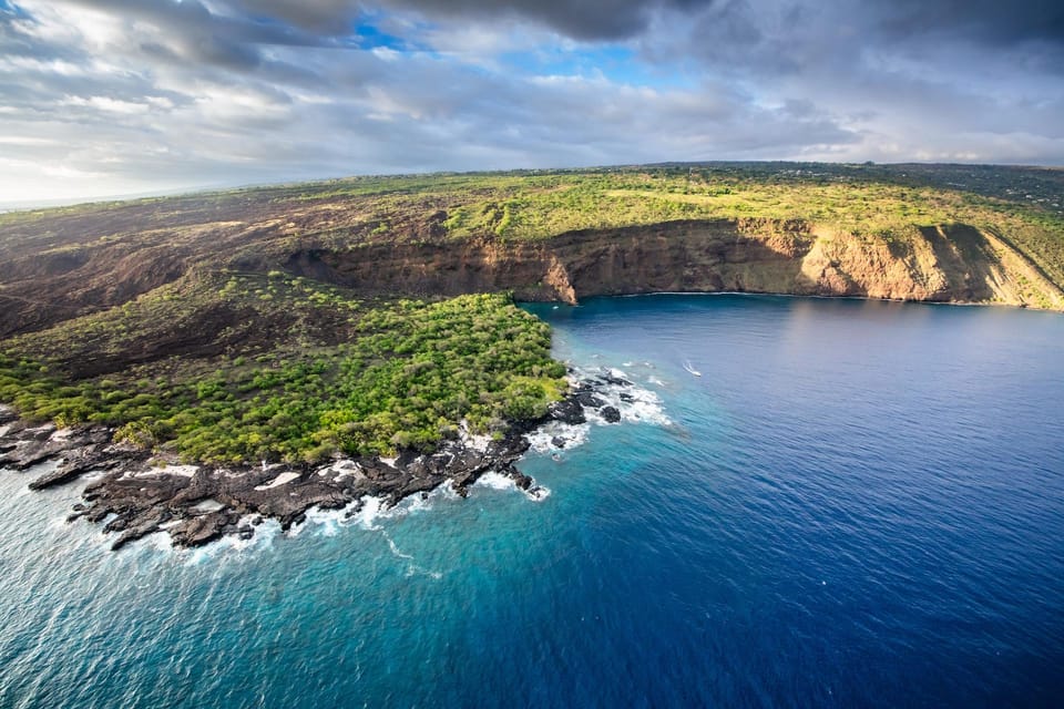 Kailua-Kona: Hualalai Volcano Doors On/Off Helicopter Tour - Important Meeting Information