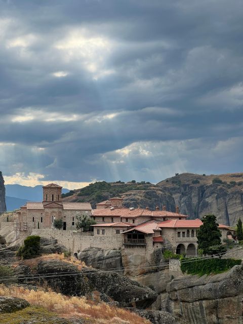 Kalambaka: Meteora Guided Tour With Local Guide - Booking Details