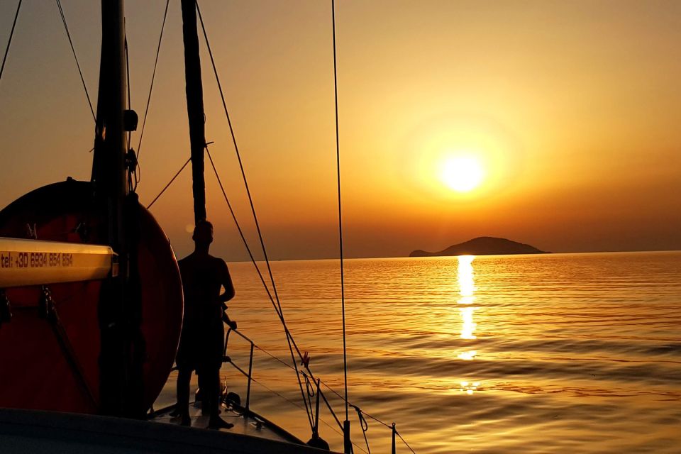 Kassandra: Private Sunset Sailing Cruise With Wine & Fruit - Customer Feedback