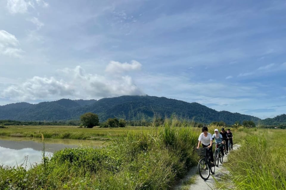 Kedah: Bike Tour of Langkawi With Waterfall Swim & Dessert - Customer Reviews and Ratings