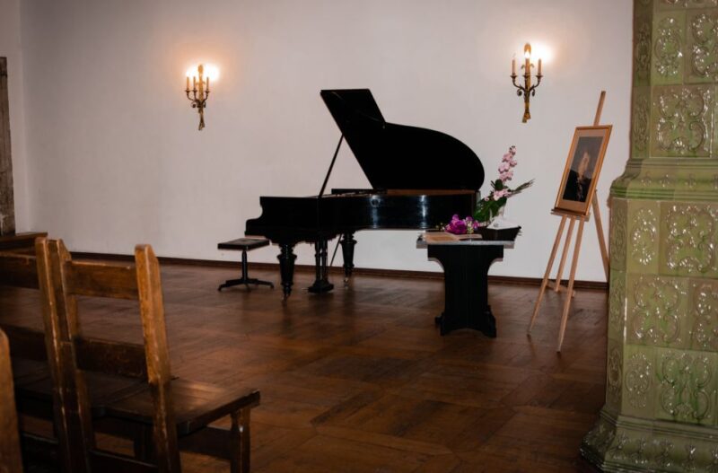 Krakow: Chopin Live Piano Concert at Chopin Concert Hall - Logistics and Accessibility
