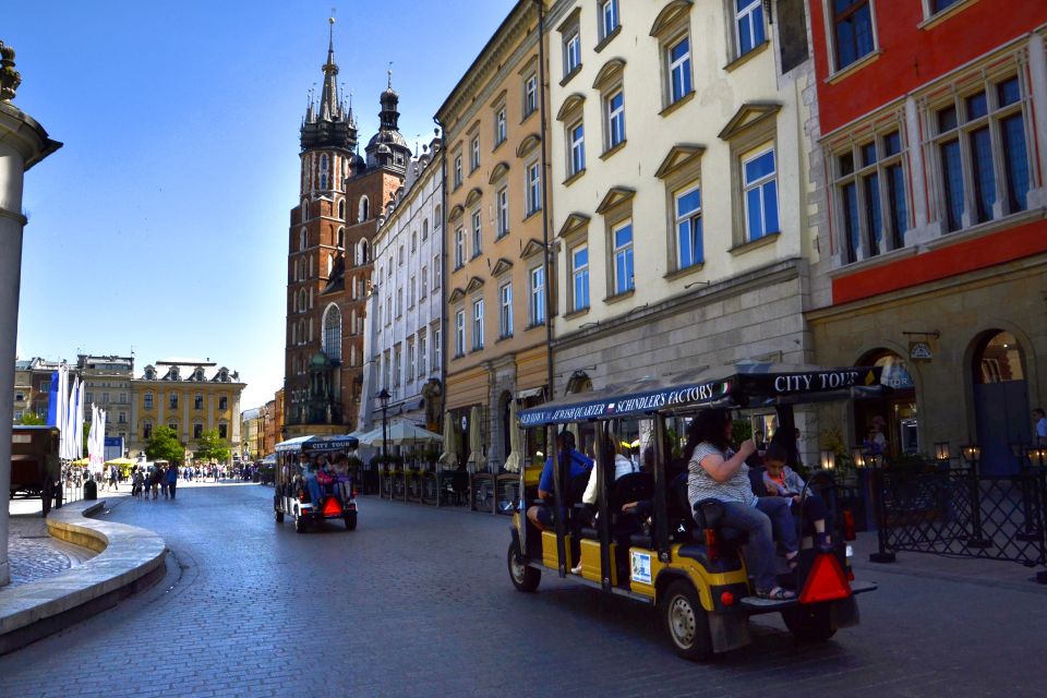 Krakow: Full Tour Regular 1.5h Guided City Tour by E-Cart - Accessibility Features