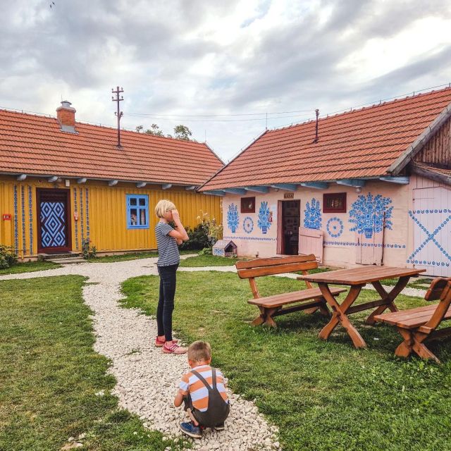 Kraków: Guided Day Tour of Zalipie Village And Museum Entry - Transportation Information