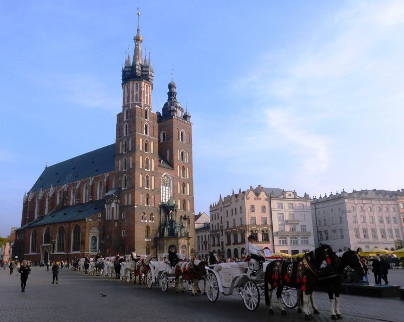 Krakow Old Town and Jewish Quarter in One Guided Walk - Accessibility and Special Considerations