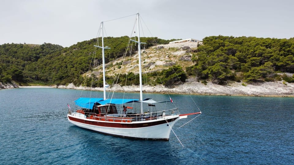 Krilo Jesenice/Omiš/Podstrana/Split: Daily Boat Trips - Customer Reviews