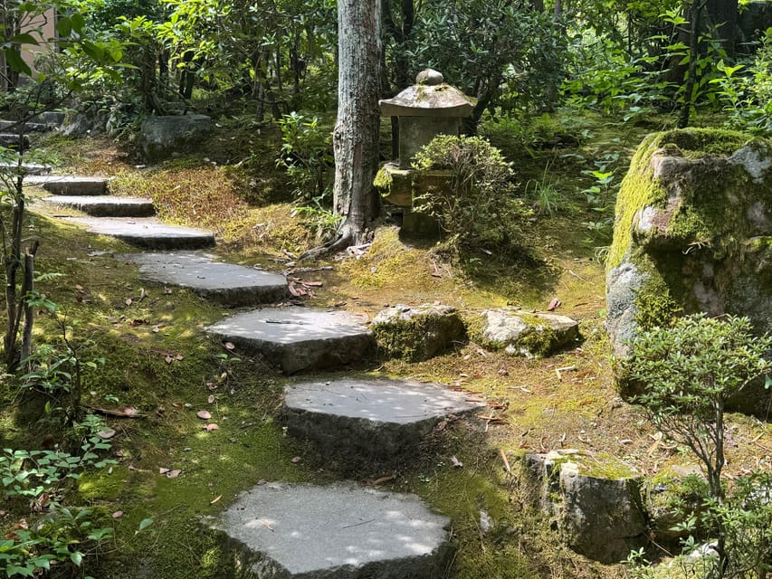 Kyoto: Discover Every Bit of Heian Jingu Shrine in 1 Hour - Guided Experience