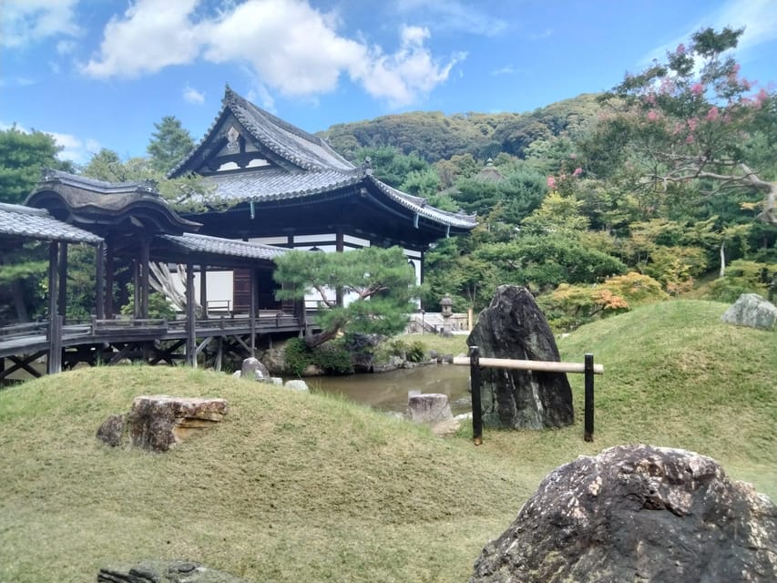 Kyoto: Explore Kodaiji Temple Surrounded by Quaint Gardens - Visiting the Bamboo Grove