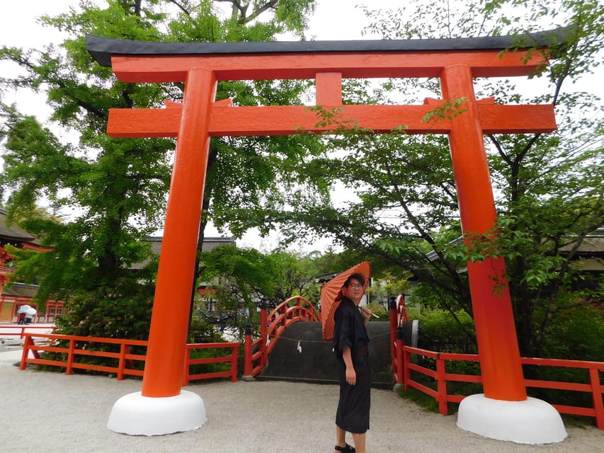 Kyoto: Hidden Gems Morning Walk in Sakyo With a Local Guide - Strolling Through Tadasu-no-Mori