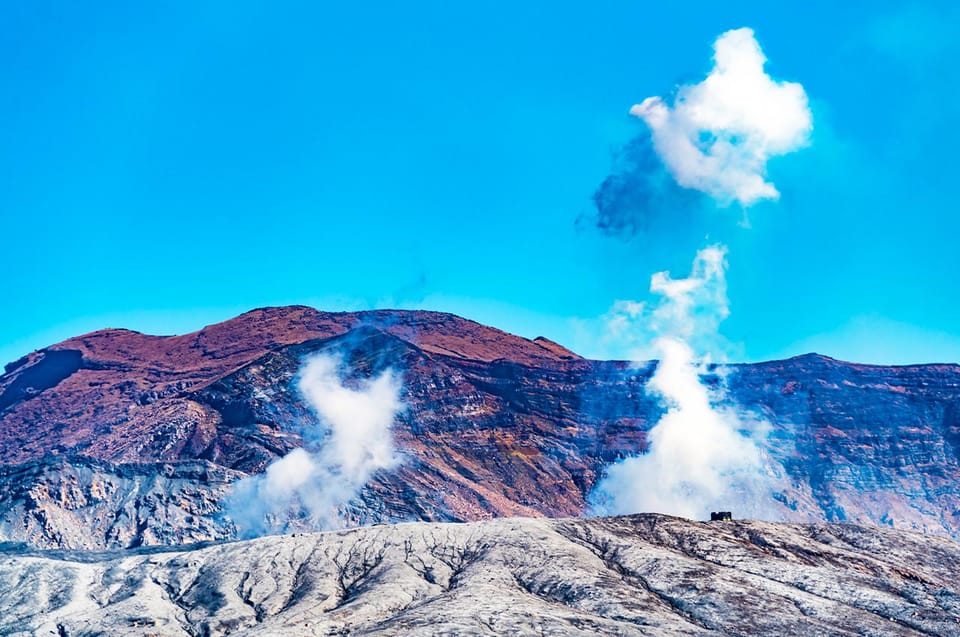 Kyushu: Aso Volcano, Onsen, & Kumamoto Castle Full-Day Trip - Dazaifu Tenmangu Shrine