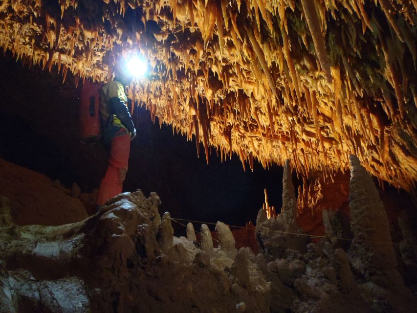 La Ciotat: Caving in Calanques National Park Half-Day Tour - Participant Requirements