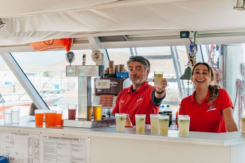 La Graciosa: Island Cruise With Lunch and Water Activities - Dietary Accommodations