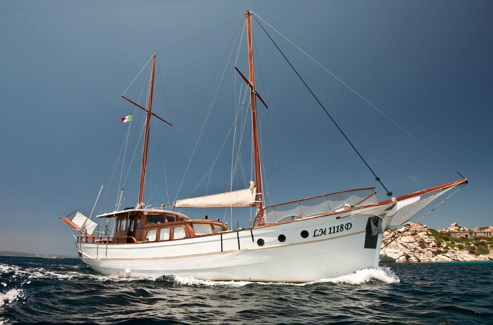 La Maddalena Archipelago: Vintage Sailing Ship Cruise - What to Bring