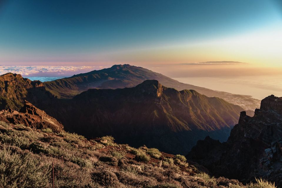 La Palma: Guided Trekking Tour to El Roque De Los Muchachos - Booking and Cancellation Policy