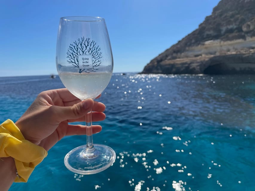 Lampedusa: Elegant Day Boat Tour With Lunch on Board - Important Information