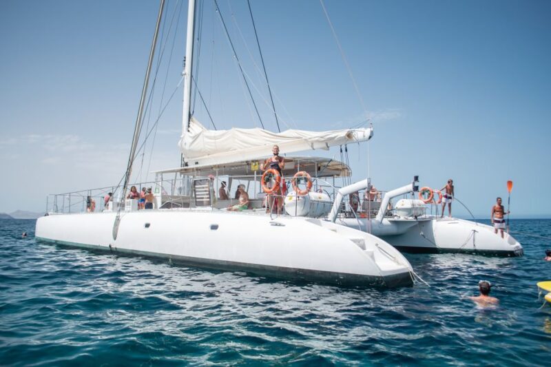 Lanzarote: Catlanza Gold Sailing Day Trip With Lunch - Customer Feedback