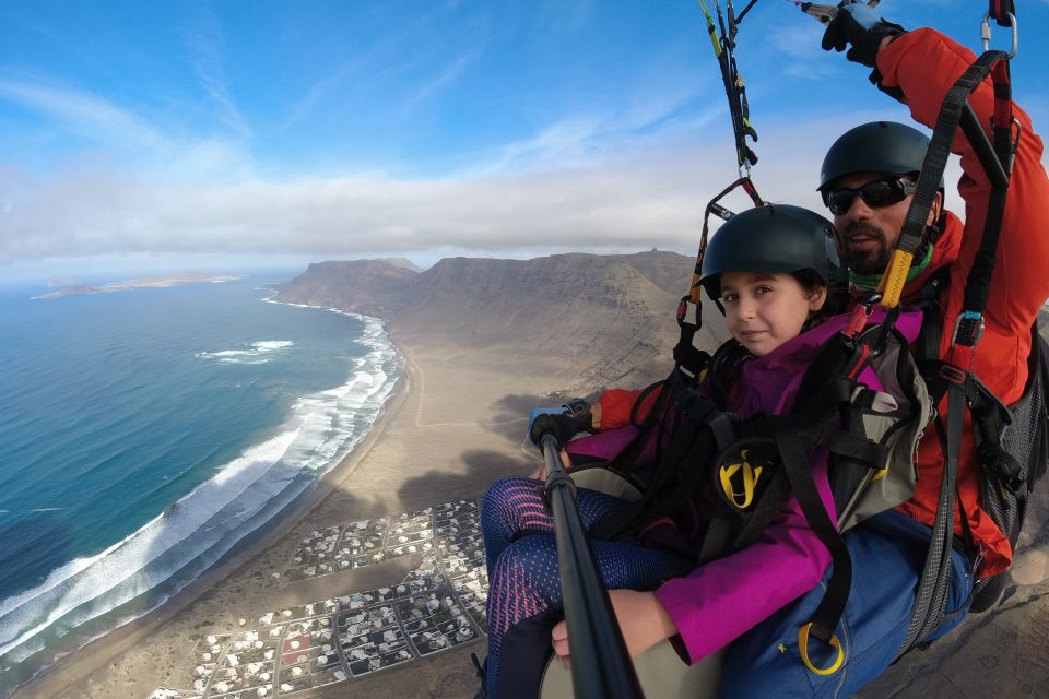 Lanzarote: Tandem Paragliding Flight Over Lanzarote - Important Participant Information