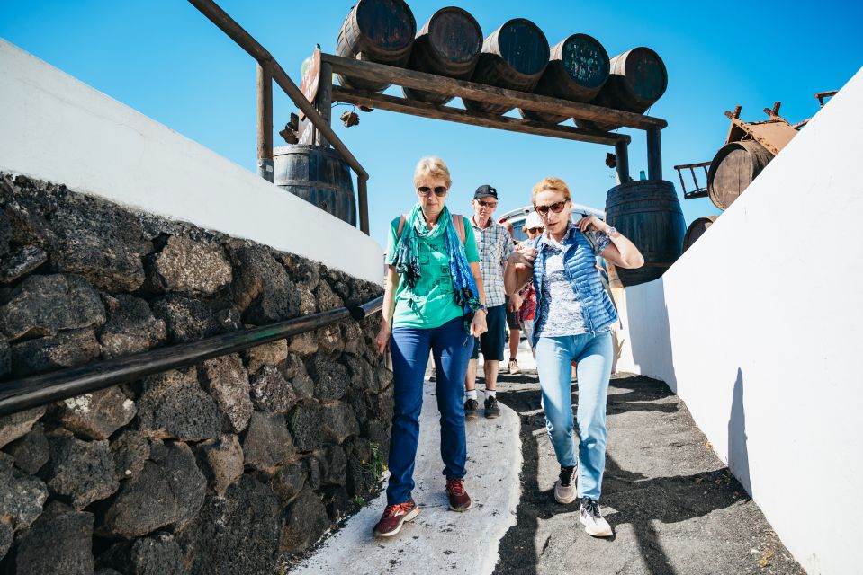 Lanzarote: Timanfaya National Park & La Geria Tour - Unique Volcanic Landscapes