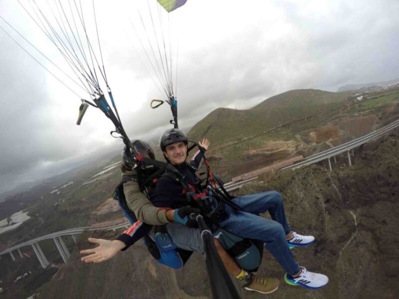 Las Palmas: Paragliding Tandem Flight With Instructor - Participant Requirements