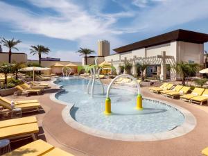 Las Vegas Hilton At Resorts World - Activities and Entertainment