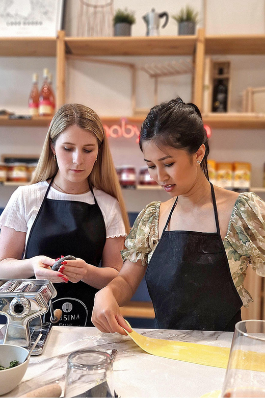 Lazise: Fresh Pasta Making Class With Meal and Wine - Included Amenities