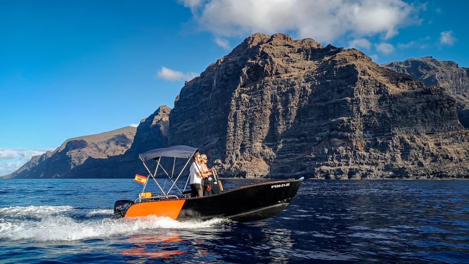 Live the Ocean Without License and Discover Los Gigantes - Frequently Asked Questions