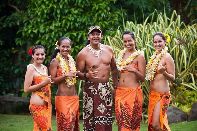 Luau Kalamaku on Kauai With Manor House Dinner & Show - Accessibility and Special Requests