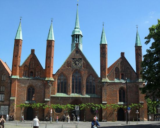 Lübeck: Historical Tour in the Footsteps of the Hansa - Meeting Point and Duration