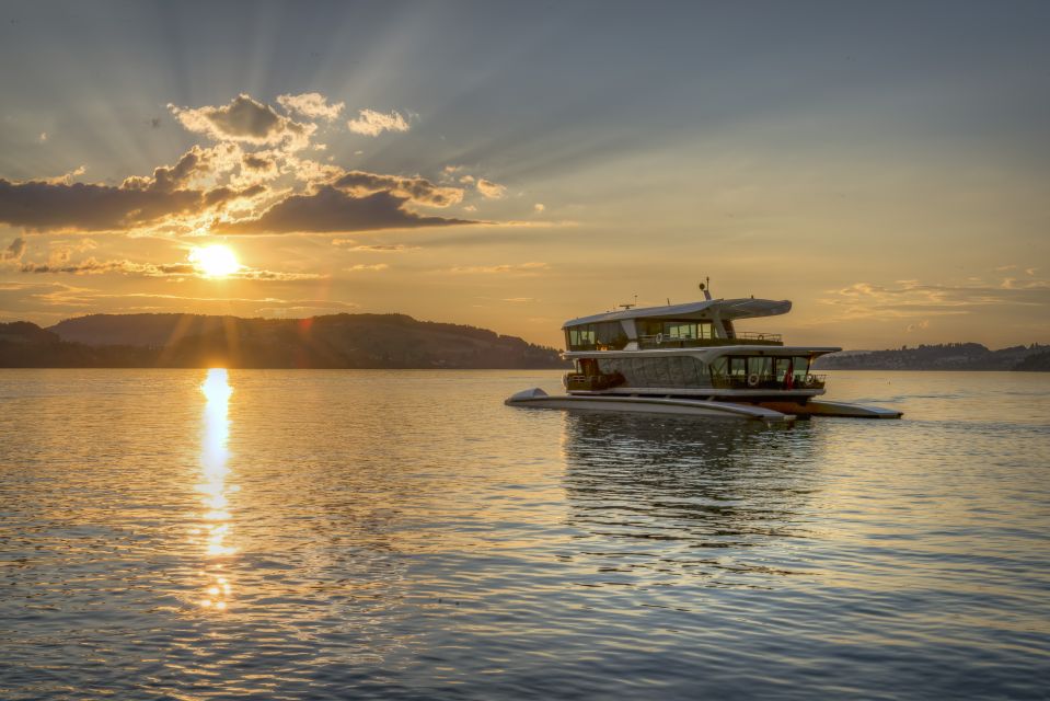 Lucerne: Round-Trip Catamaran Cruise on Lake Lucerne - Meeting Point