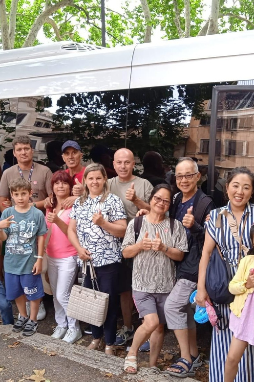 Luxury Minibus Tour of Rome From Civitavecchia - Tour Experience Insights