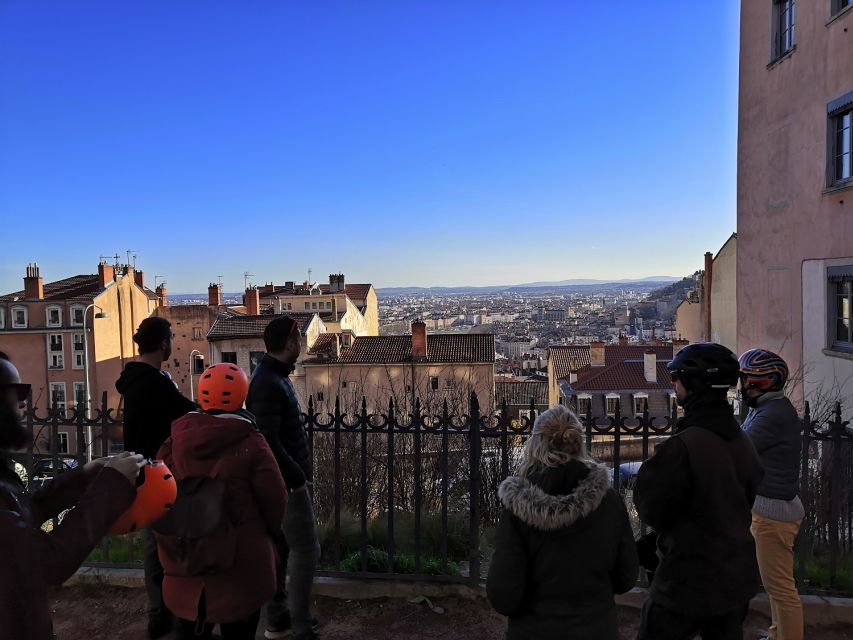 Lyon: 3-Hour Guided E-Bike Tour With a Tasting Break - Guided Exploration of Lyon