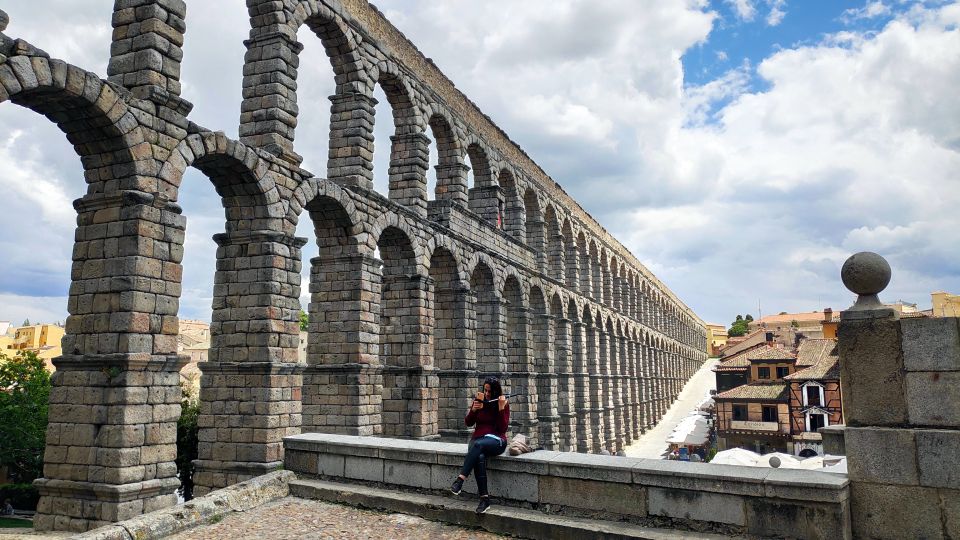 Madrid: Avila and Segovia Day Trip With Tickets to Monuments - Segovias Roman Aqueduct