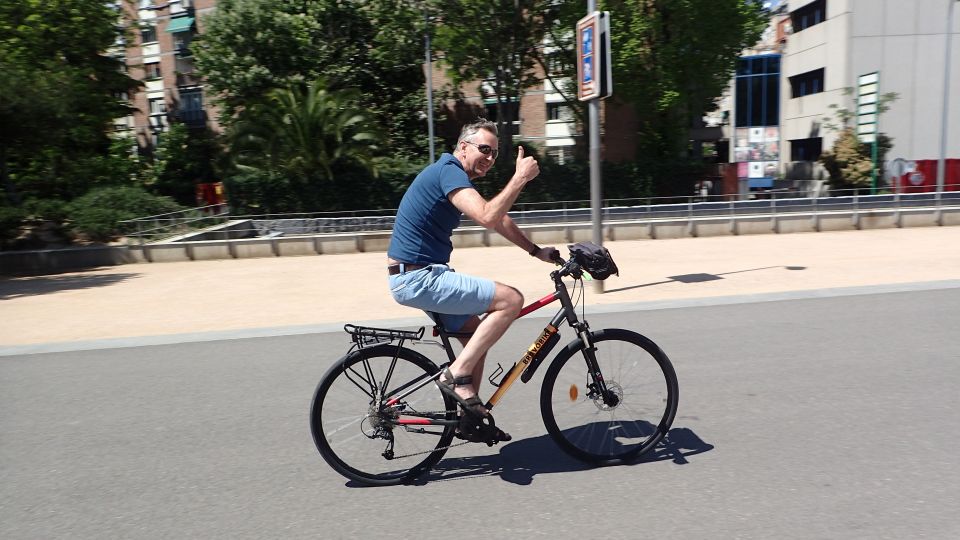 Madrid City Guided Bike/E-Bike Tour for Small Groups - Meeting Point