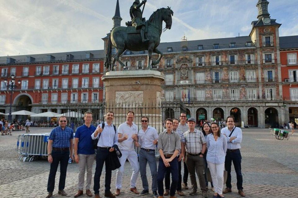 Madrid: Must-See Attractions Walking Tour - Royal Palace of Madrid