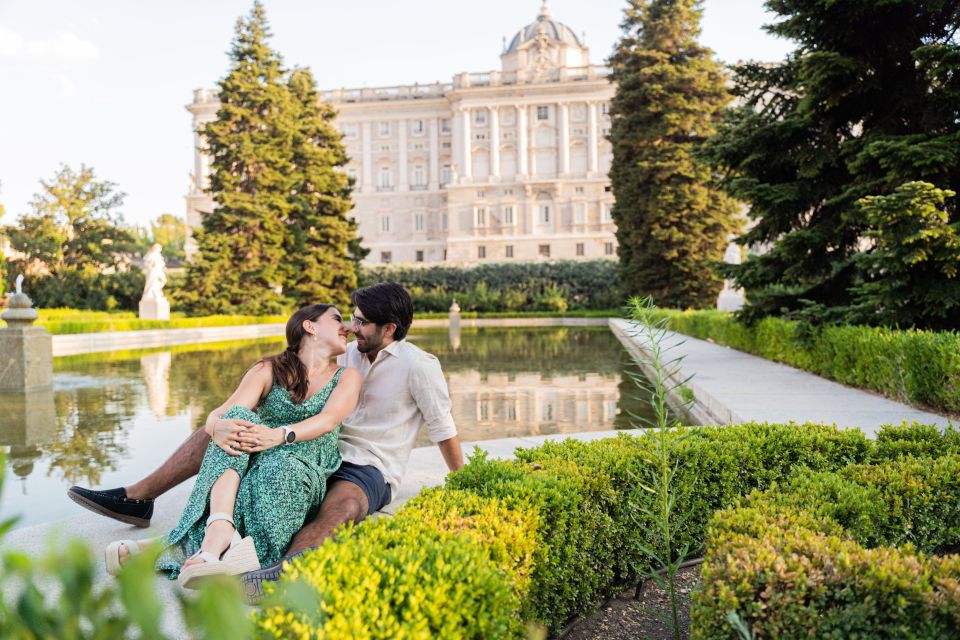 Madrid: Royal Palace Professional Photoshoot - Inclusions and Logistics