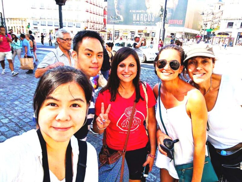 Madrid Wine Tasting, Flamenco Class and Pub Crawl - Exploring Madrids Nightlife