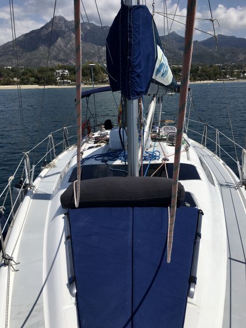Marbella: Sailing Tour With Tasting & Sunset - Group Size