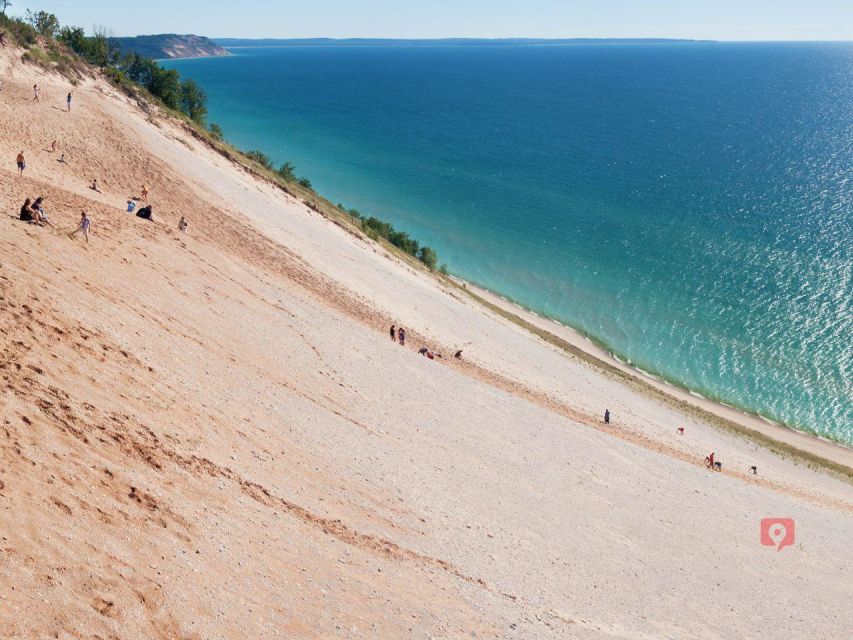 Michigan Lakeshore, M-22: Self-Guided Audio Driving Tour - Included and Not Included